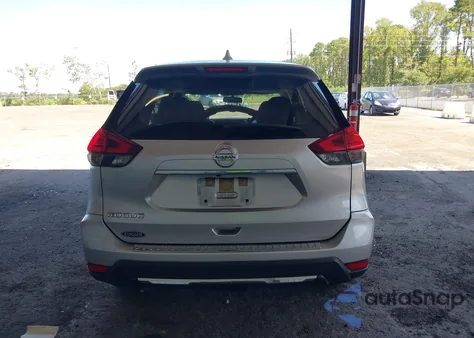 2017 Nissan Rogue S z USA, uszkodzony, nr VIN JN8AT2MT2HW383254